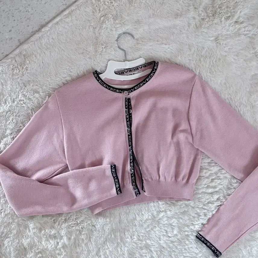 [BUNJANG] GROVE UNICE Crop Cardigan - Pink / 그로브 유니스 크롭 가디건 핑크