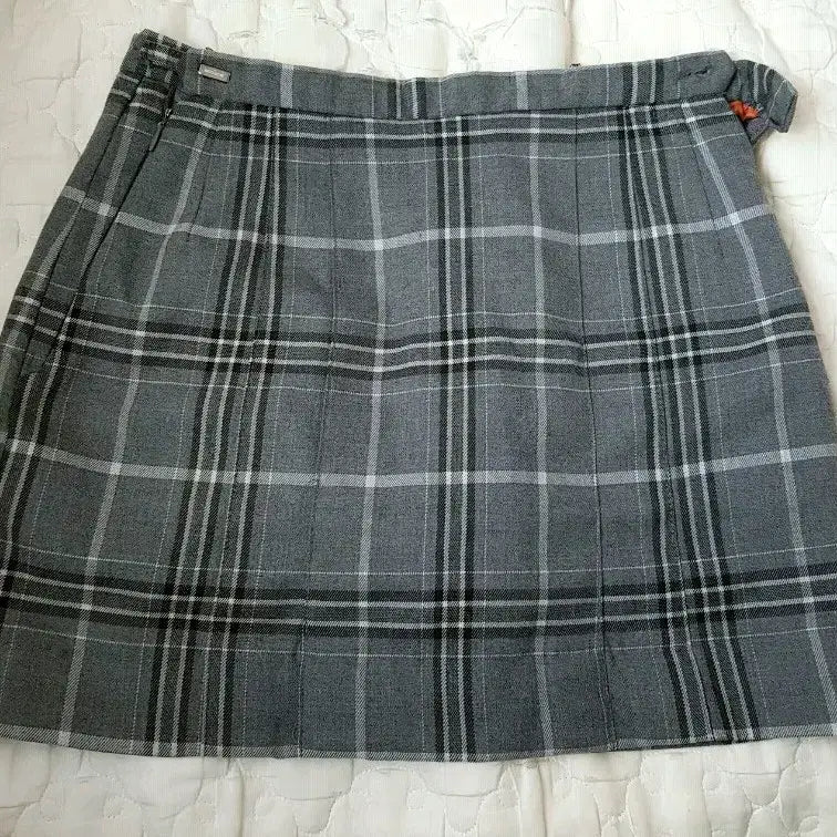 [BUNJANG] Pungyang Middle School Uniform Skirt Set / 풍양중 교복짧치 3벌