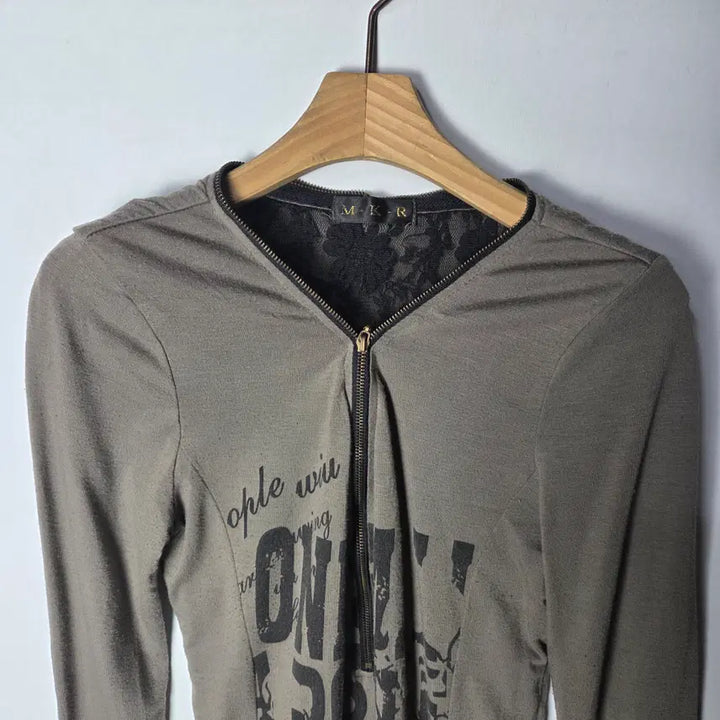 [BUNJANG] M.K.R Lace Backlit Zip-up Long Sleeve / [M.K.R] 엠케이알 레이스 백슬릿 집업 롱슬리브