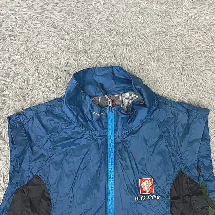 [BUNJANG] Black Yak Spring/Summer Zip-up Vest 100 / 블랙야크 춘하 집업 조끼 100