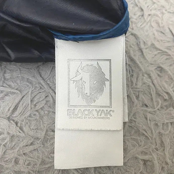[BUNJANG] Black Yak Spring/Summer Zip-up Vest 100 / 블랙야크 춘하 집업 조끼 100