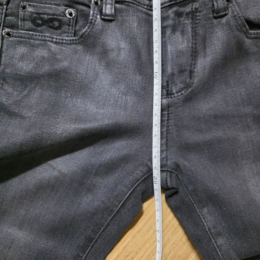 [BUNJANG] PLAC Black Gray Coated Skinny Jeans / PLAC 블랙그레이 데님 코팅 스키니진 24사이즈
