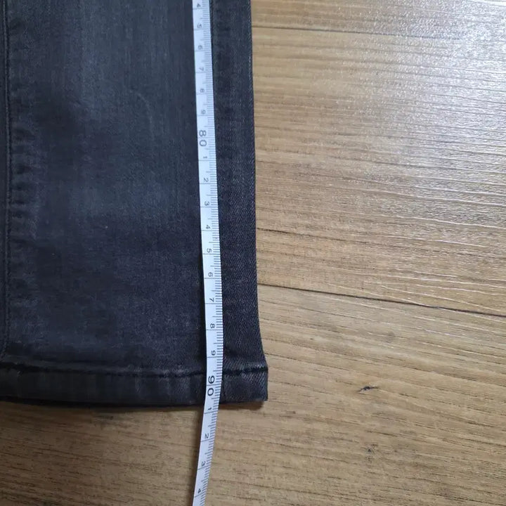 [BUNJANG] PLAC Black Gray Coated Skinny Jeans / PLAC 블랙그레이 데님 코팅 스키니진 24사이즈