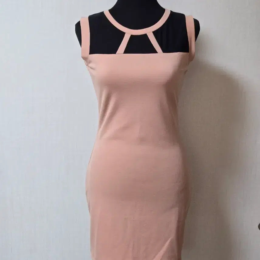[BUNJANG] Skin Beige See-through Sleeveless Dress / 새상품 블랙 시스루 배색  민소매 원피스 살구색