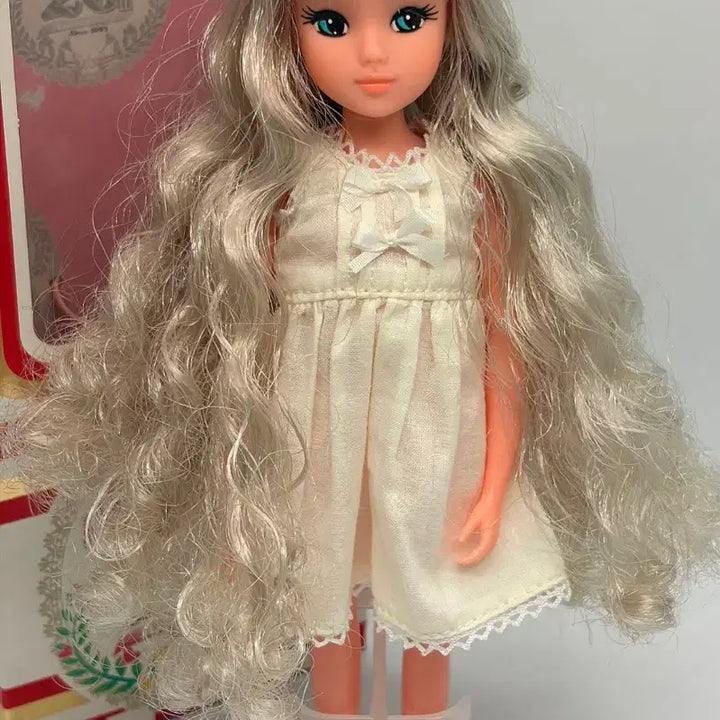 [BUNJANG] Izumi Retrospective Silver Hair Doll / 20주년 복각 이즈미 리카짱프렌즈