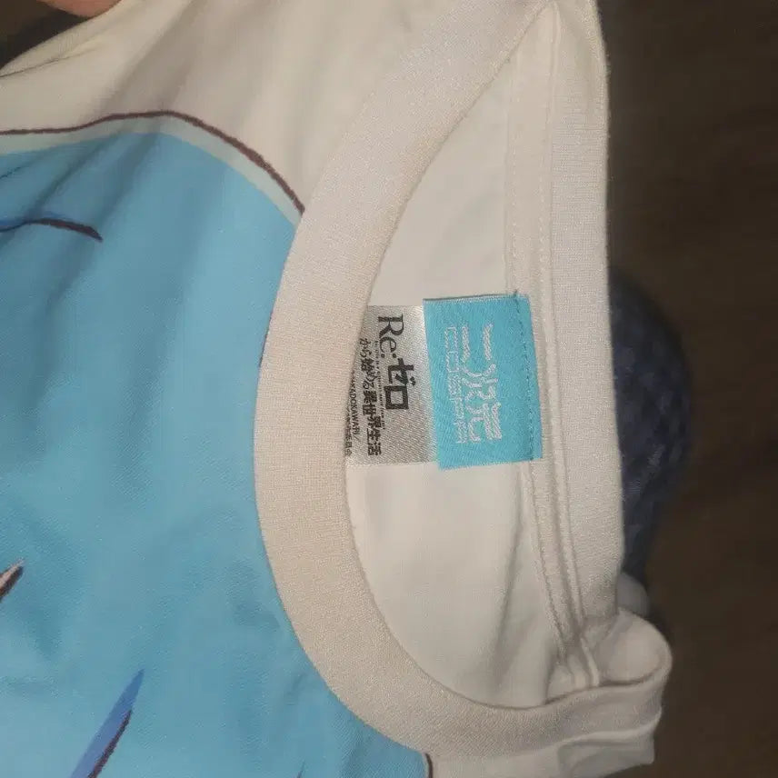 [SOLD OUT] re제로부터 시작하는 이세계 생활 렘 티셔츠 XL