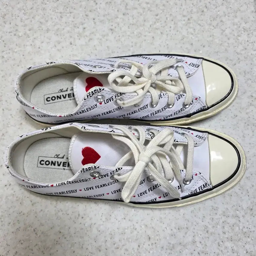 [BUNJANG] Converse LOVE FEARLESSLY Sneakers White / 컨버스 LOVE FEARLESSLY 운동화 화이트