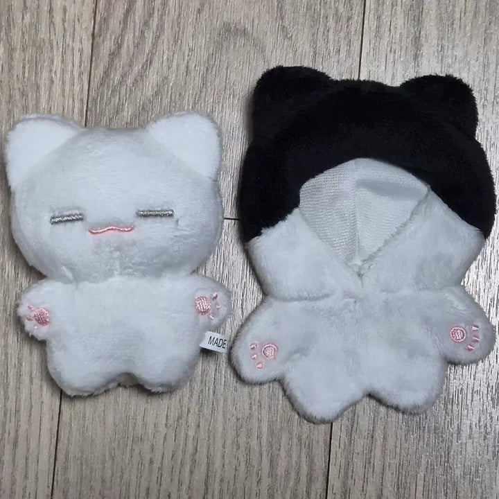 [SOLD OUT] 세븐틴 우지 인형 뾰얗 깜뾰옷 양도