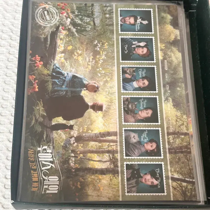 [BUNJANG] Louis Wain Movie Sticker Card No.001 / 루이스 웨인 아트카드 무비씰