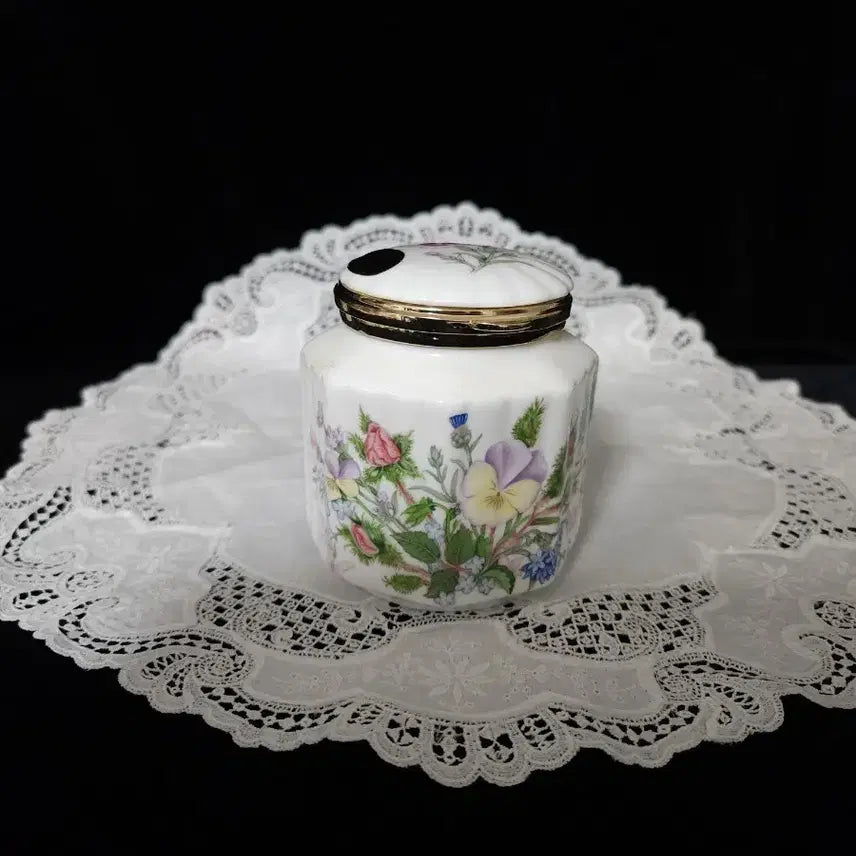 [BUNJANG] Aynsley Wild Tudor Trinket Box / 앤슬리 와일드 튜더 트링켓 박스/차 보관함