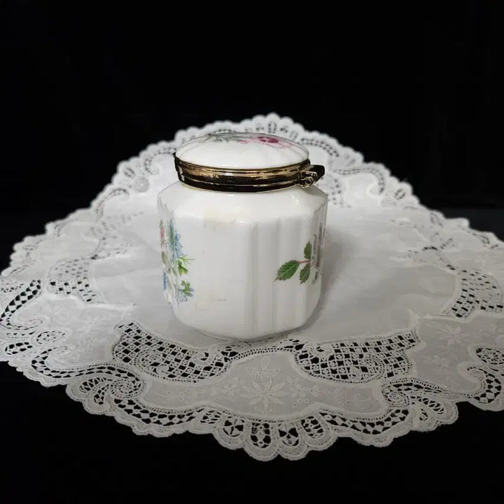 [BUNJANG] Aynsley Wild Tudor Trinket Box / 앤슬리 와일드 튜더 트링켓 박스/차 보관함