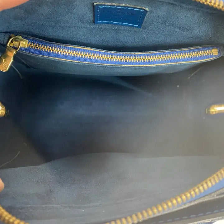 [BUNJANG] Louis Vuitton Epi Pont Neuf Handbag / 루이비통 에삐 퐁네프