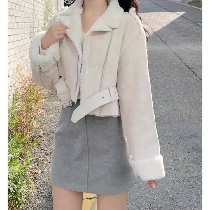 [BUNJANG] Cropped Faux Fur Mustang Jacket / 크롭 무스탕