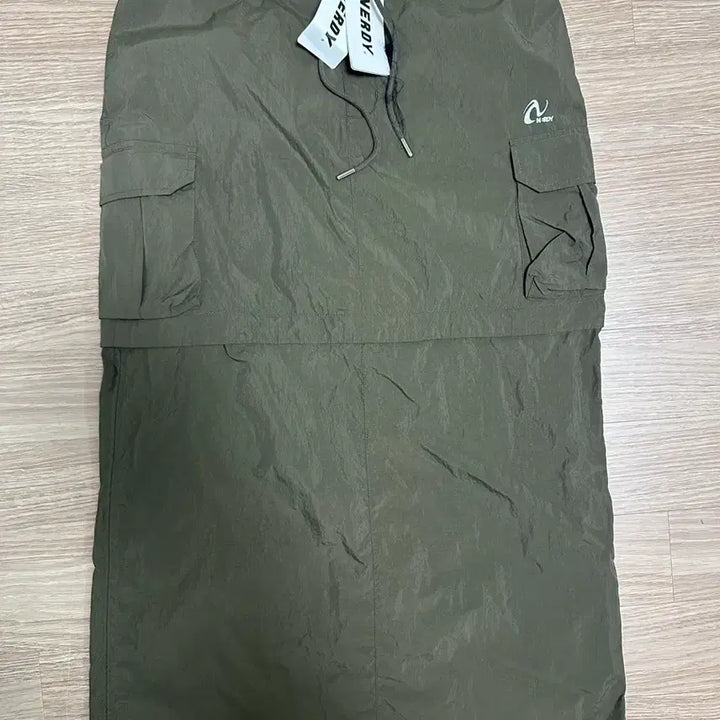 [BUNJANG] Nerdy Parachute Skirt - Khaki - M Size / 여성아웃도어스커트M