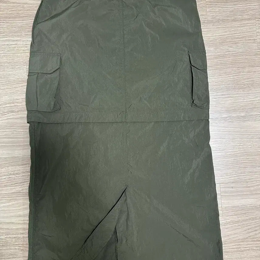 [BUNJANG] Nerdy Parachute Skirt - Khaki - M Size / 여성아웃도어스커트M