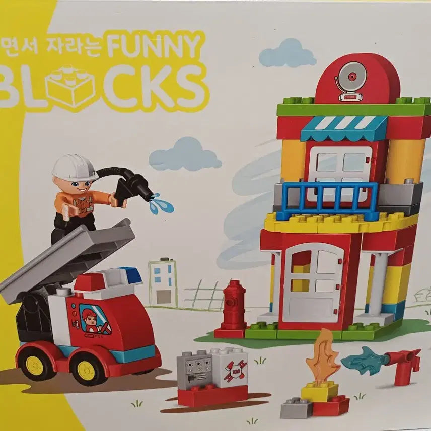[BUNJANG] Funny Blocks Fire Station Lego Block Set (53pcs) / Funny Blocks 소방서 레고블록 (53pcs)