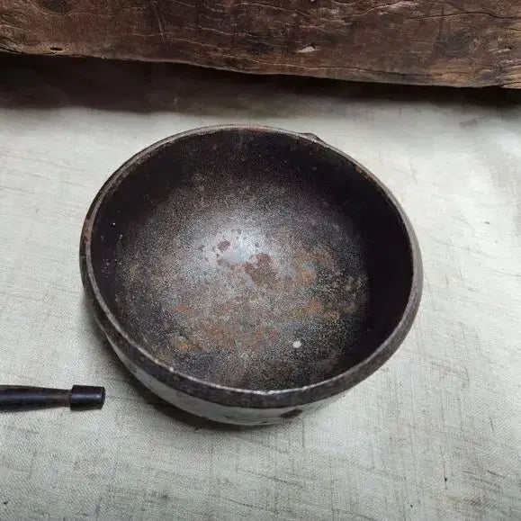 [BUNJANG] Cast Iron Incense Burner with Ebony Incense Holder / 무쇠좌종과 흑단 좌종공이