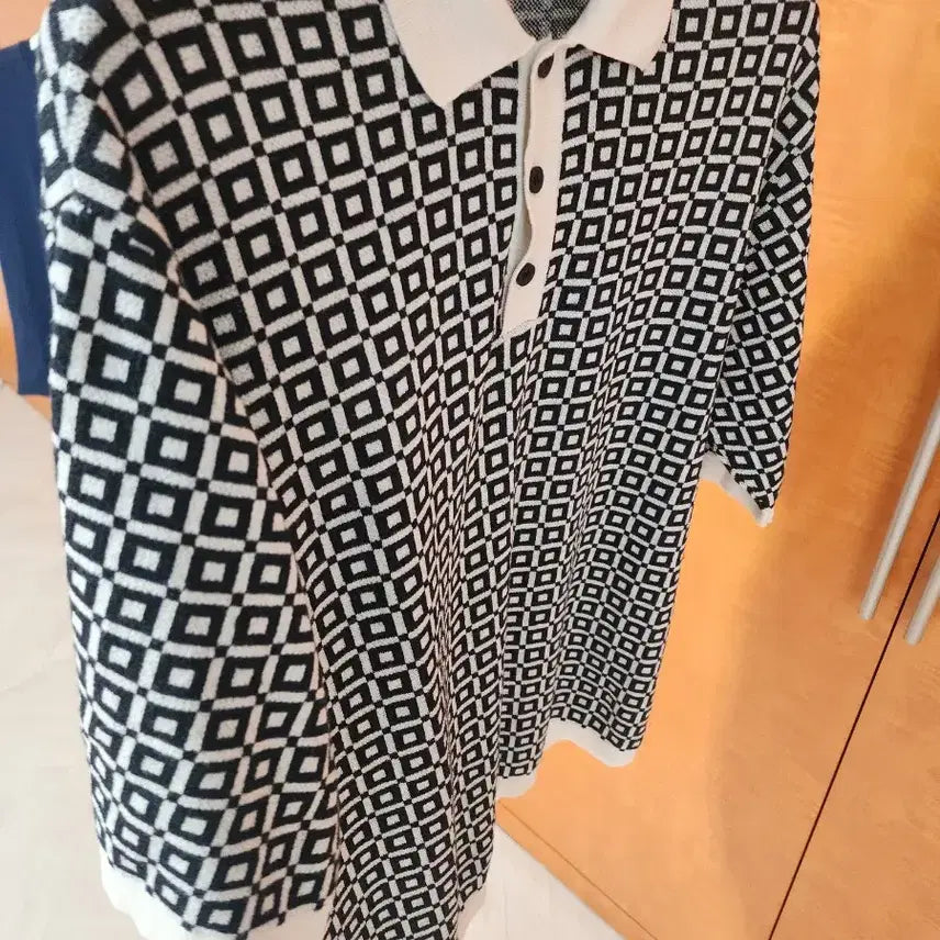 [SOLD OUT] ZARA 자라 패턴 니트 반팔 폴로티 팝니다.