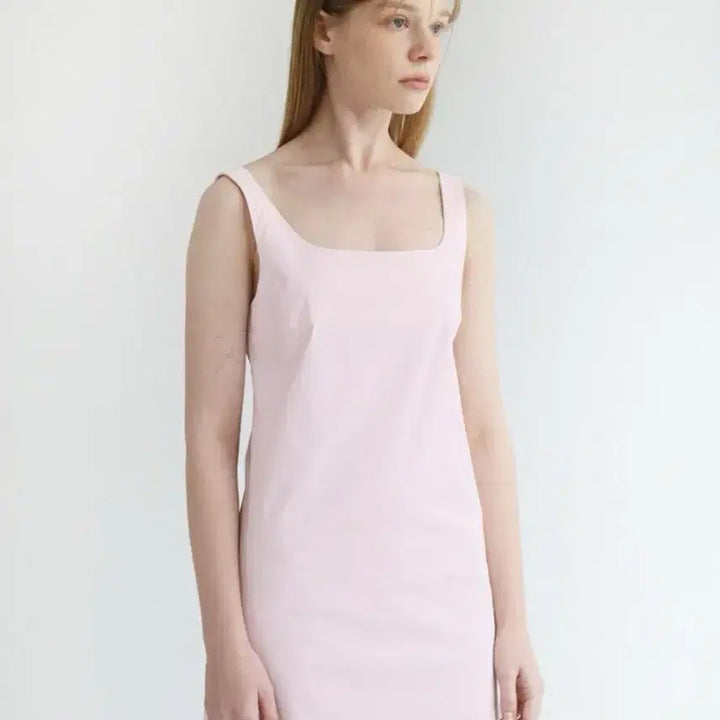 [SOLD OUT] (원가17만원) mydlo 미들로 미니멀 스퀘어넥 롱 드레스 원피스