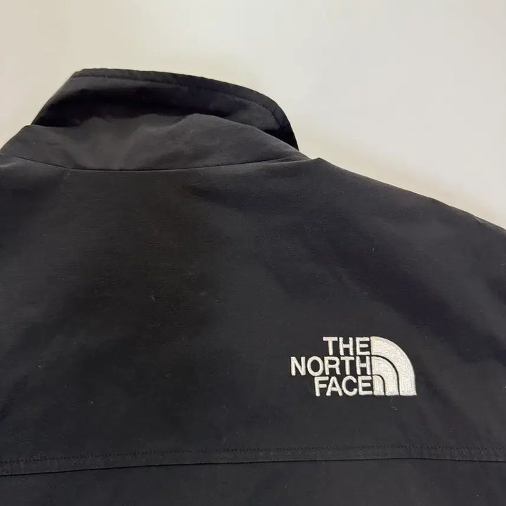[BUNJANG] The North Face Windbreaker Jacket (Size 100) / 노스페이스 바람막이 자켓(100사이즈)