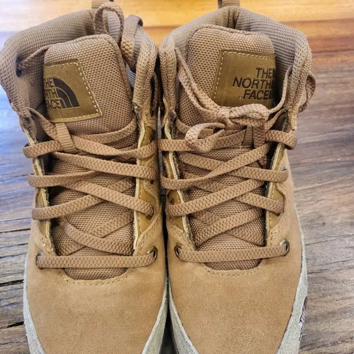 [SOLD OUT] 노스페이스 브라운 스웨이드 부츠