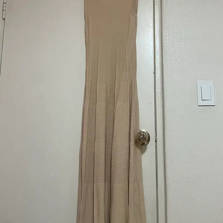 [BUNJANG] ZARA Beige Knit Long Dress / (영국 자라) 베이지 니트 롱 원피스 s-m 시착사진O