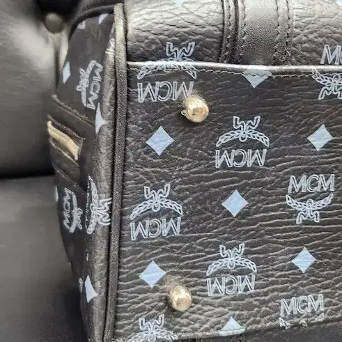 [BUNJANG] MCM Black Boston Bag with M Charm / MCM 블랙 보스턴백 + M 참 장식