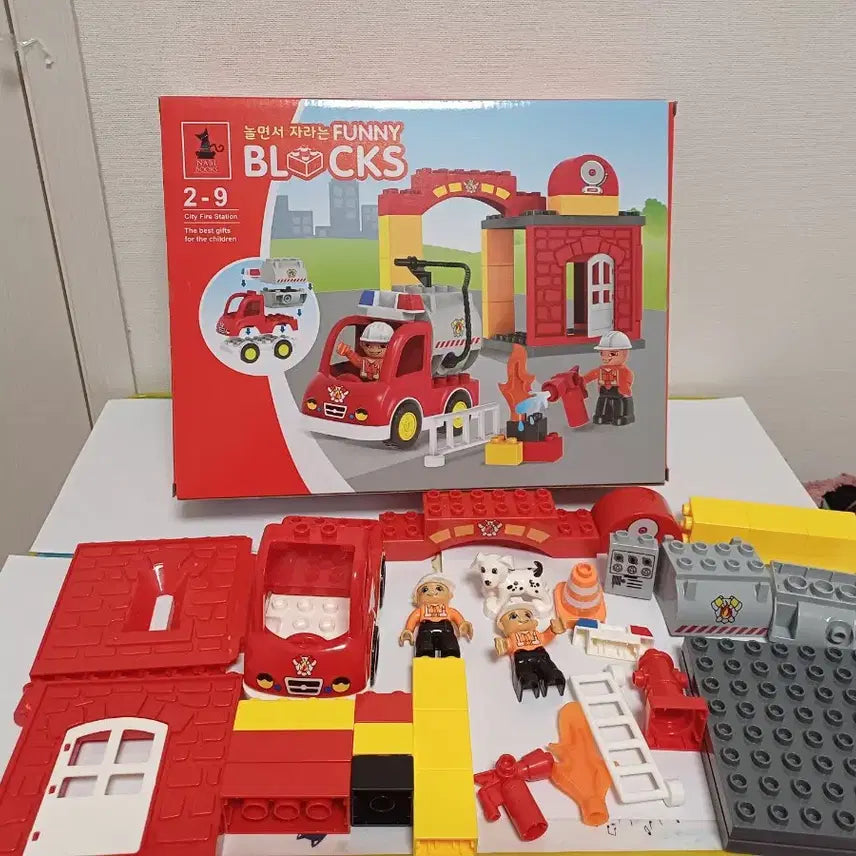 [BUNJANG] Funny Blocks Fire Station Lego Block (35pcs) / Funny Blocks 소방서 레고블록 (35pcs)