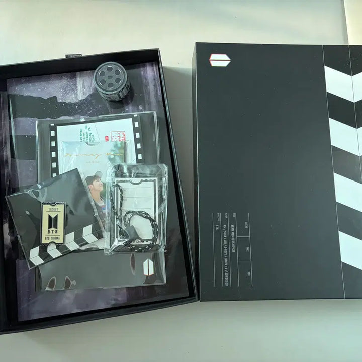 [BUNJANG] BTS (Bangtan Sonyeondan) ARMY 6th Membership Kit / 방탄소년단 BTS ARMY membership 6기 (멤버쉽)