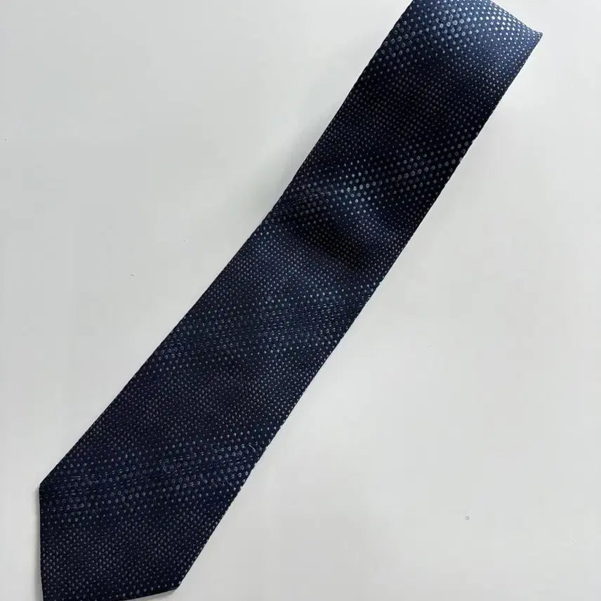 [BUNJANG] Calvin Klein Silk Tie / 켈빈클라인 Ck (Calvin klein) 실크 넥타이 8cm