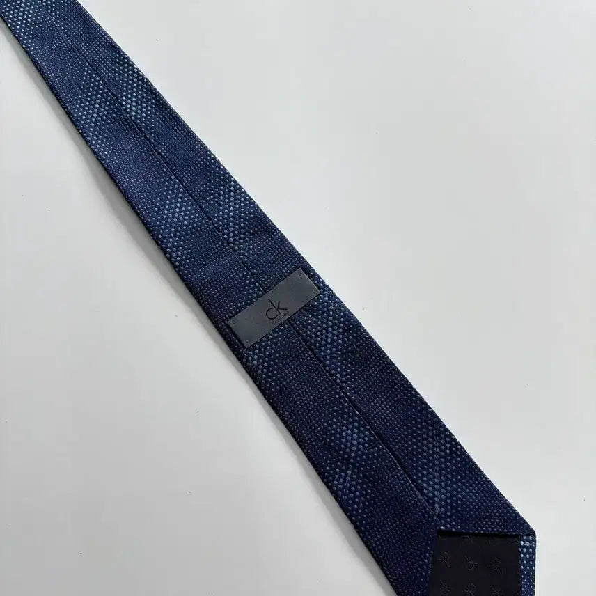 [BUNJANG] Calvin Klein Silk Tie / 켈빈클라인 Ck (Calvin klein) 실크 넥타이 8cm