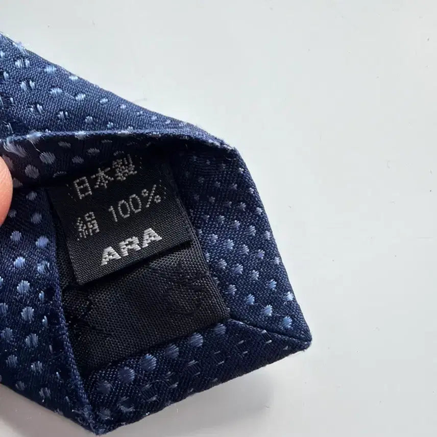 [BUNJANG] Calvin Klein Silk Tie / 켈빈클라인 Ck (Calvin klein) 실크 넥타이 8cm