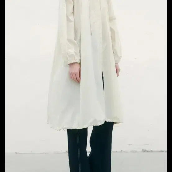 [BUNJANG] GCUT Shirring Nylon Long Jumper / GCUT 셔링 나일론 롱 점퍼 블랙