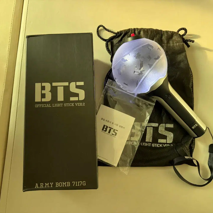 [BUNJANG] BTS Official Light Stick Ver. 2 / 방탄소년단 BTS 공식 응원봉 Ver 2