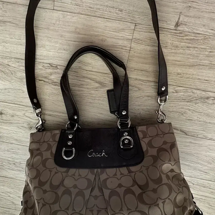[BUNJANG] Coach Signature Shoulder Bag Tote Bag / 코치 시그니처 자카드,가죽숄더백 토트백