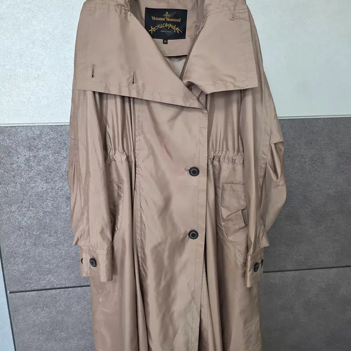 [BUNJANG] Vivienne Westwood Long Windbreaker Trench Coat / 비비안웨스트우드 롱 바람막이 트렌치코트 40사이즈