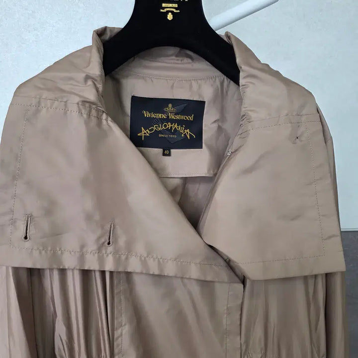 [BUNJANG] Vivienne Westwood Long Windbreaker Trench Coat / 비비안웨스트우드 롱 바람막이 트렌치코트 40사이즈