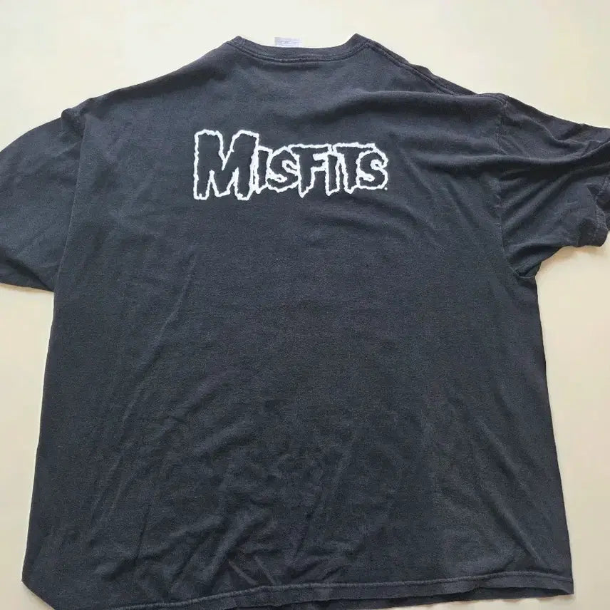 [SOLD OUT] 미스핏츠 밴드티 3XL  Misfits