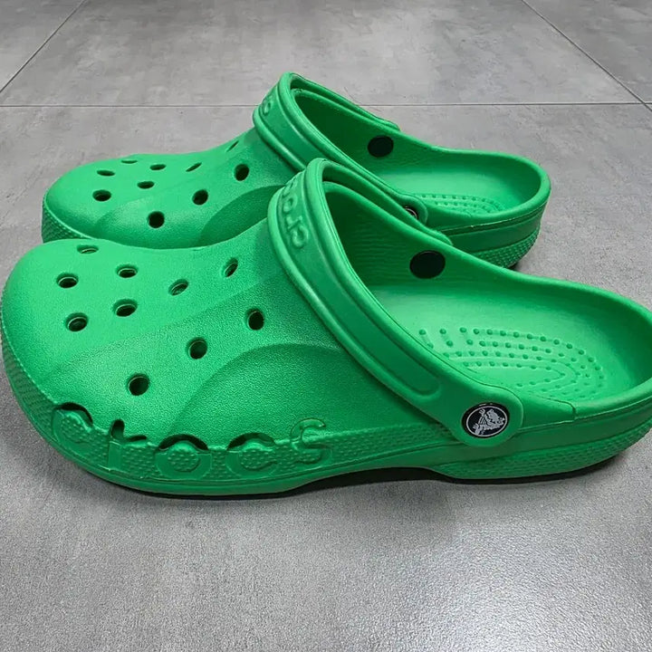 [BUNJANG] Crocs Baya Clog Grass Green / 크록스 바야 클로그 그래스 그린 녹색