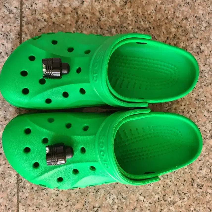 [BUNJANG] Crocs Baya Clog Grass Green / 크록스 바야 클로그 그래스 그린 녹색