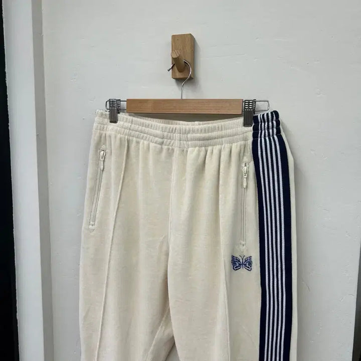 [BUNJANG] Needles Straight Poly Smooth Ice White Track Pants / 16382 - 니들스 스트레이트 폴리 스무스 아이스 화이트 트랙 팬츠