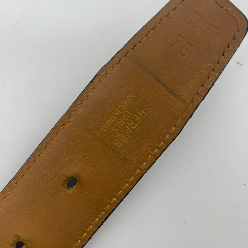 [SOLD OUT] (정품) 에르메스 리버서블 H 여성벨트 팝니다.