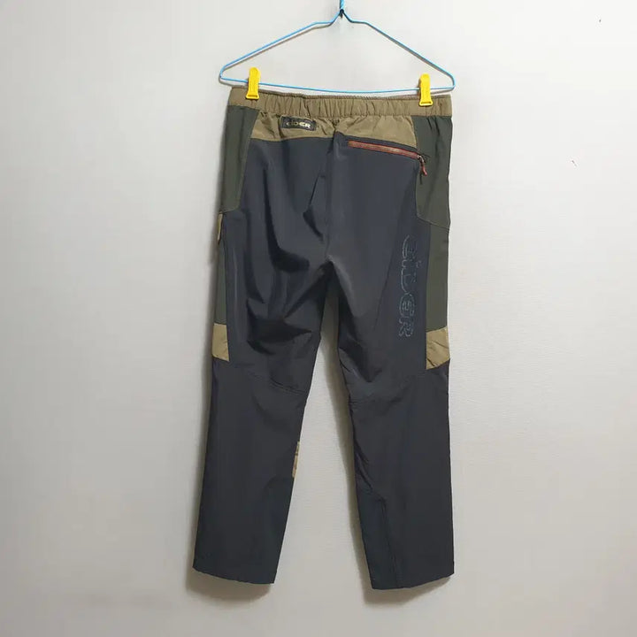 [BUNJANG] Aider Functional Pants Size 34 / 아이더 기능성바지/34