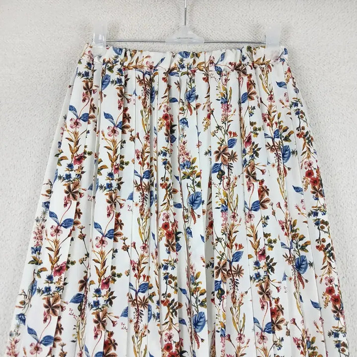 [BUNJANG] Irving Place Floral Pleated Midi Skirt / Irving Place 여성 플리츠 밴딩 스커트(55~66)