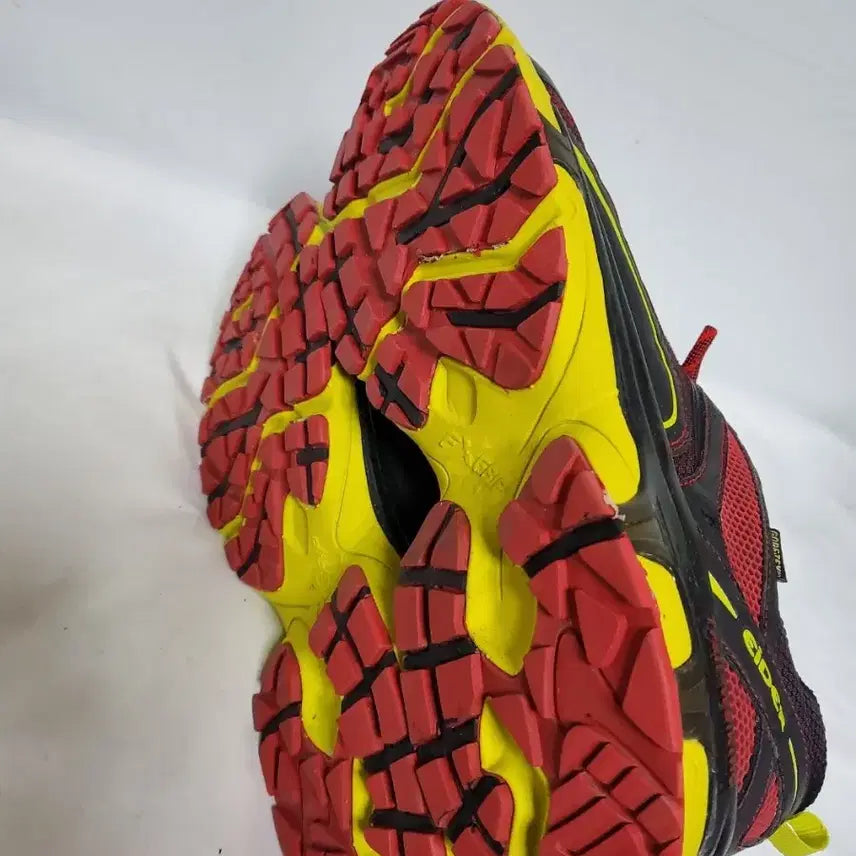 [BUNJANG] Eider Trekking Shoes Red/Black 275 Size / 아이더 등산화 트레킹화 레드/블랙 정품 275사이즈