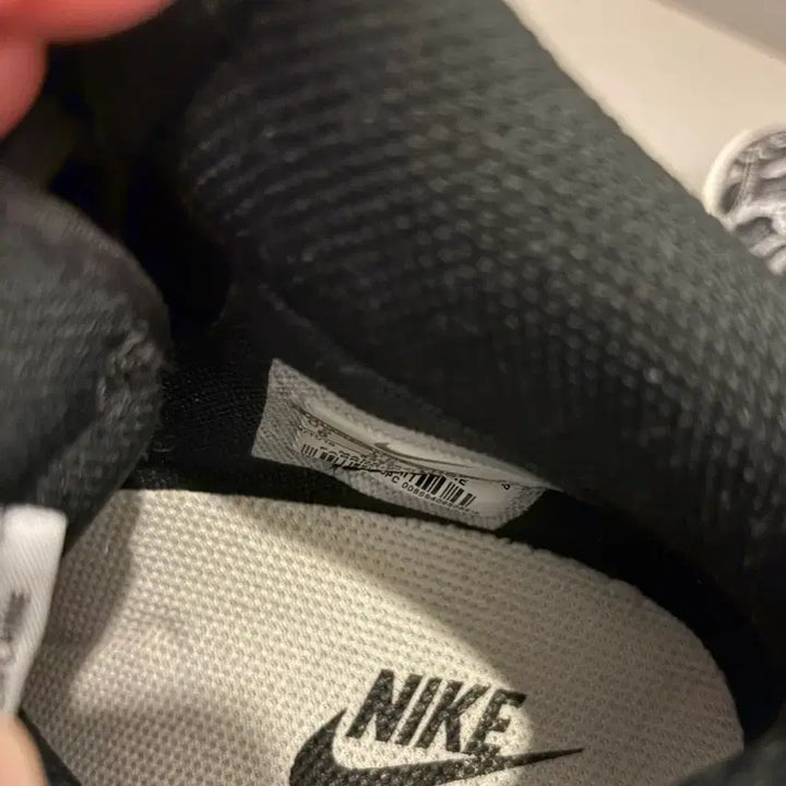 [BUNJANG] Nike High Top Wedge Sneakers (Navy &amp; White, 230mm) / 나이키 하이탑 웨지힐 스니커즈 230