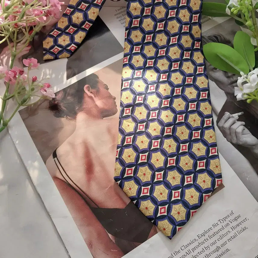 [BUNJANG] Aquascutum Geometric Pattern Silk Tie / 아쿠아스큐텀 실크 기하학 패턴 넥타이 9.2cm A+등급 K1947