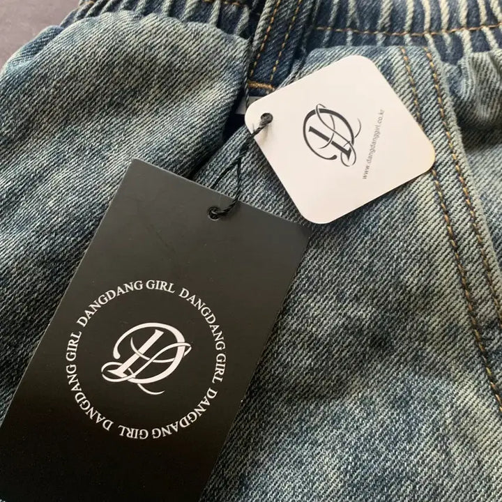 [BUNJANG] Dangdang Girl Washed Wide Denim Pants / 당당걸 워싱 와이드 데님 팬츠
