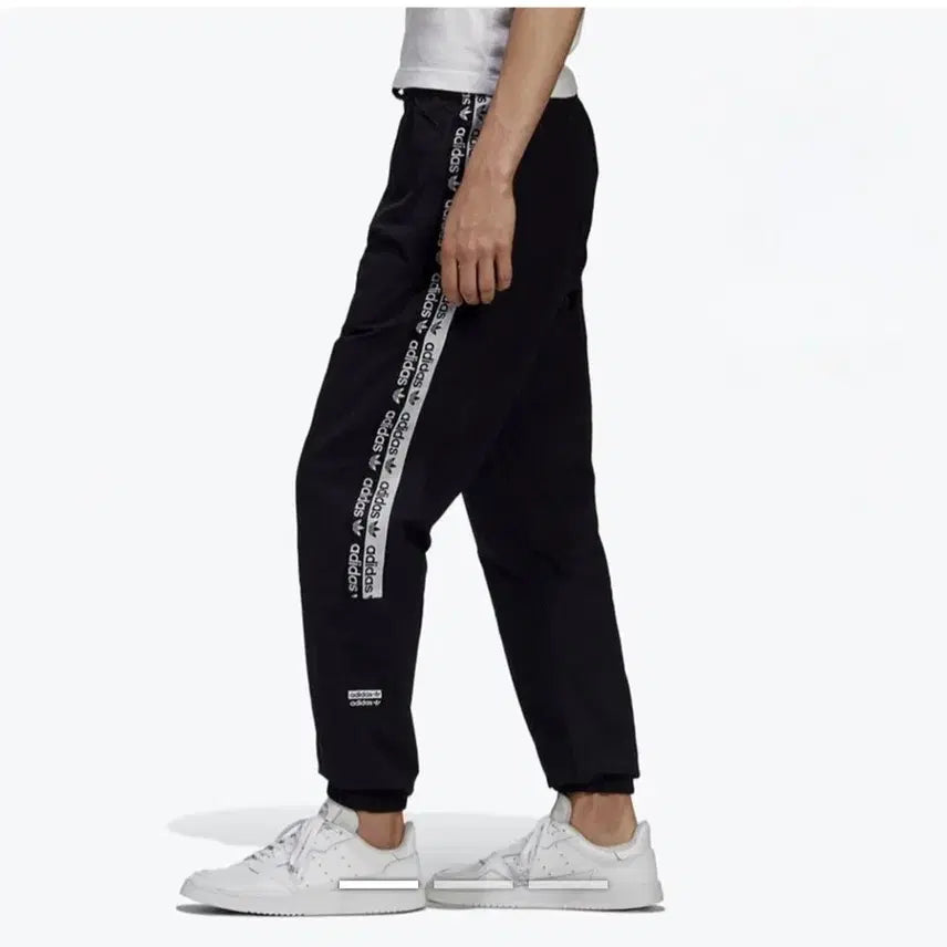 [SOLD OUT] XS아디다스테이프조거팬츠