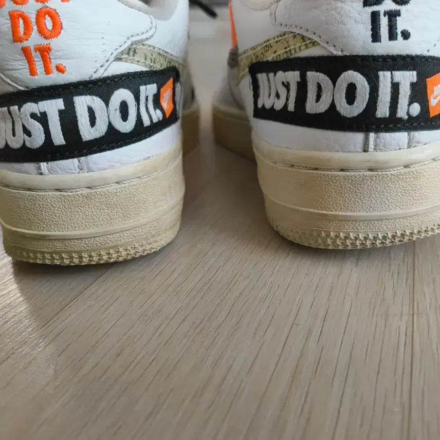 [BUNJANG] Nike Air Force 1 Low Just Do It Pack White Sneakers / 나이키 에어포스 1 로우 저스트두잇 팩 화이트